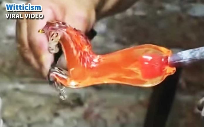 creating glass horse using old technique
