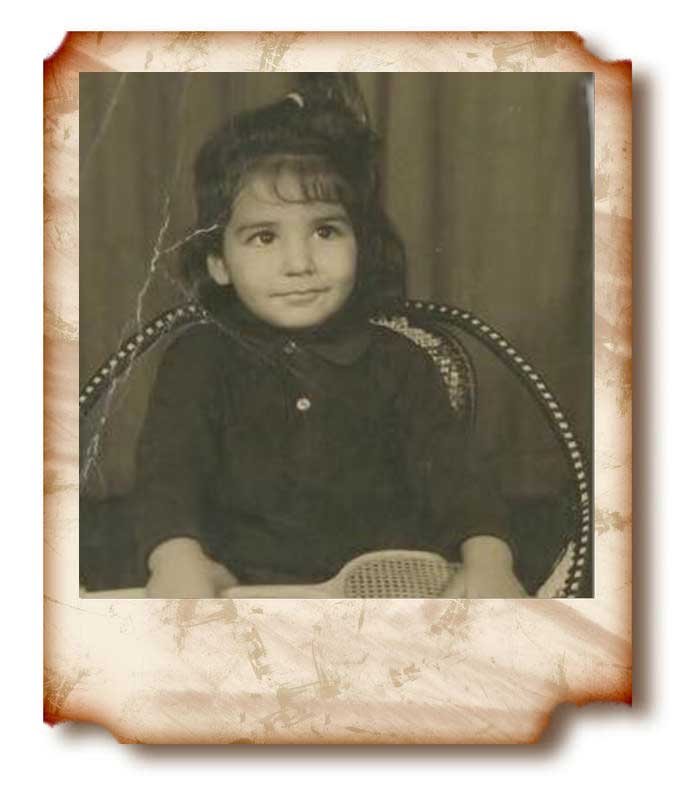 Akshay Kumar young unseen picture kid